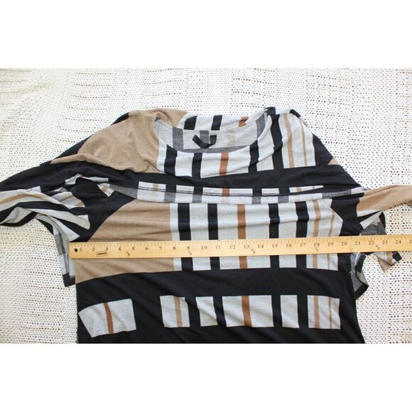 IC by Connie K Asymmetrical Tunic Size M Pull on 1/4 Sleeve Top Color Block - Picture 2 of 10